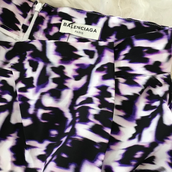BALENCIAGA Printed Mini Skirt - Picture 5 of 6